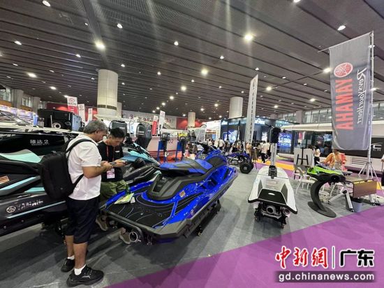 2024亞洲游艇展在廣交會展館開幕。程景偉 攝